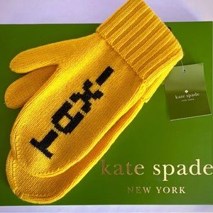 Kate Spade Taxi Mittens